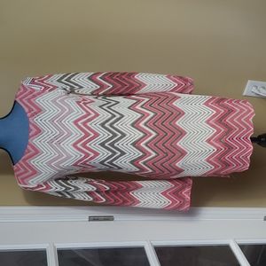 NWT Adrienne Pink, Ivory and Taupe Chevron Midi Size Small Dress